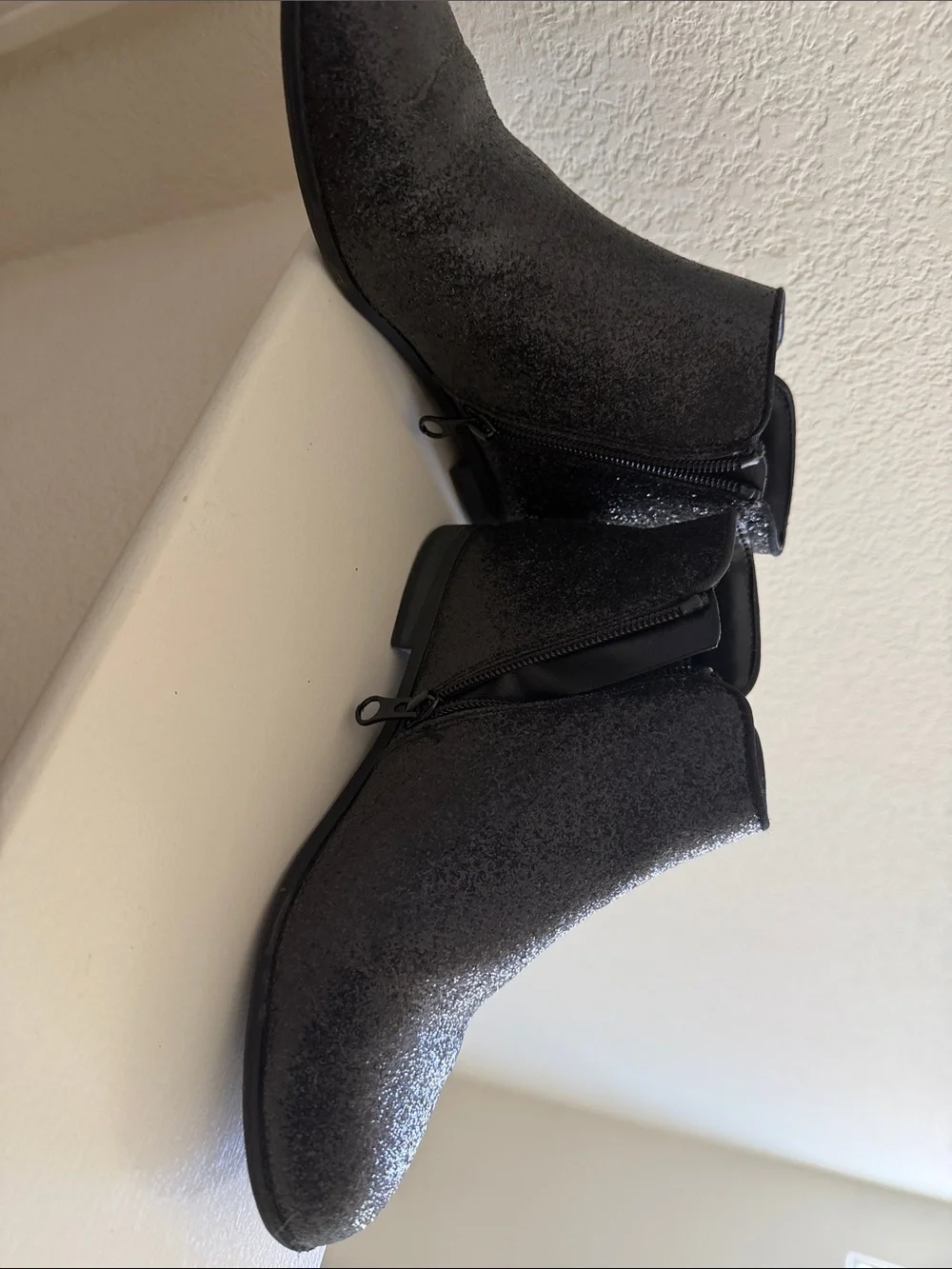 Cat & Jack Girls' Black Glitter Ankle Boots